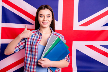 Undergraduate Scholarships in the UK for International Students